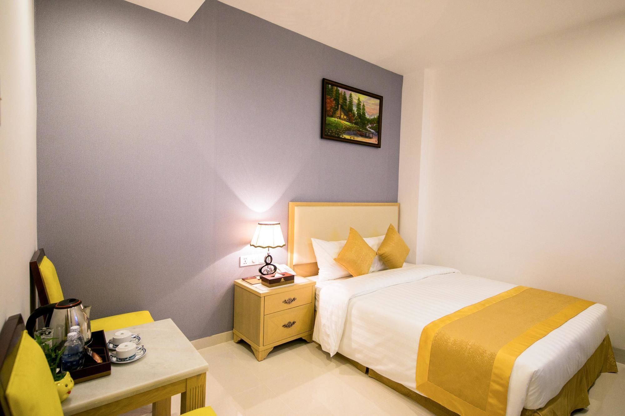 Le Saigon Hotel Ho Chi Minh City Exterior photo